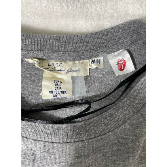 Rolling Stones H&M Sequin Logo T-Shirt Gray Women’s Small - Picture 6 of 6
